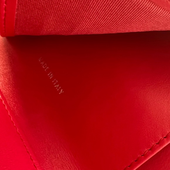 Chanel Tri-Fold Red Wallet - Picture 9 of 9